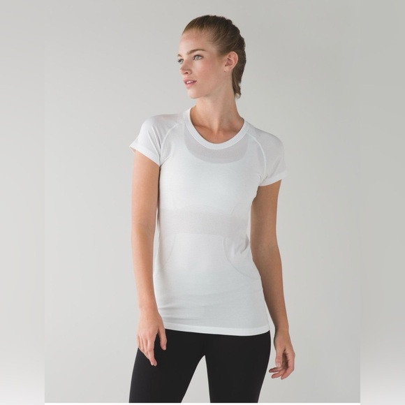 lululemon athletica Tops - Lululemon Swiftly Tech Short Sleeve Crew
Heathered White Size 8